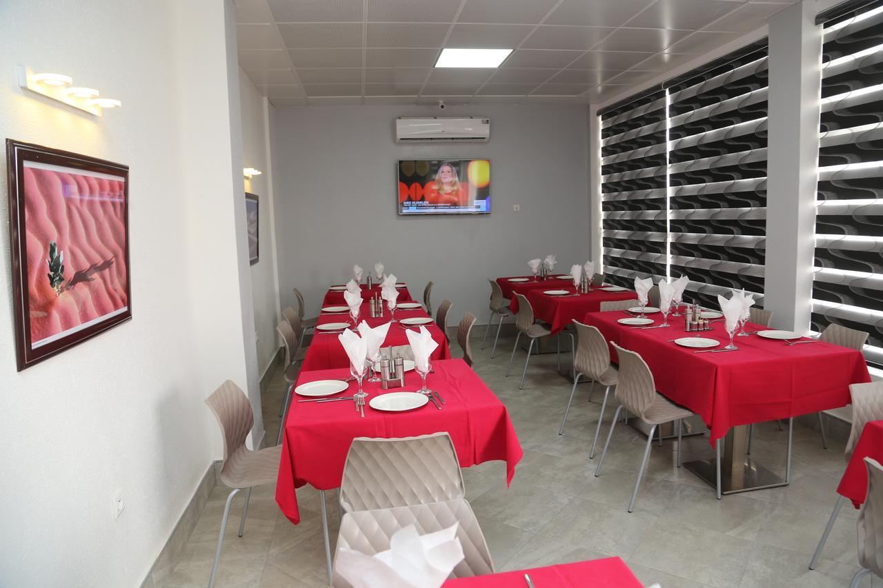 Nouakchott Hotel Exterior photo
